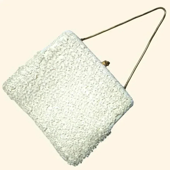 Elegant White Clutch with Gold Chain - Picture 2 of 5